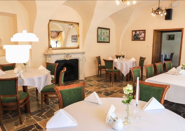 Restauracji Marianna w Pałacu Lubostroń