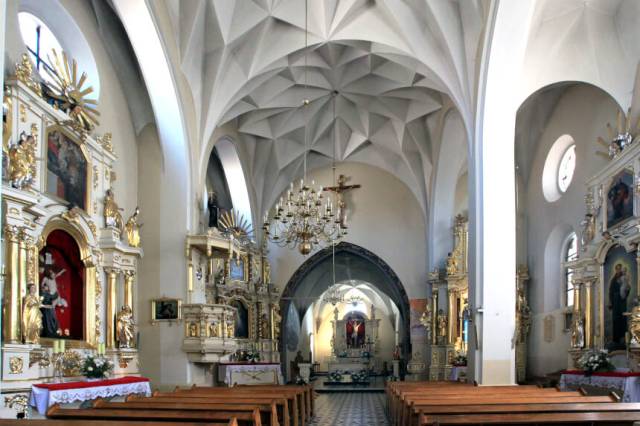 Kościół oo. franciszkanów pw. Podwyższenia Krzyża Świętego w Radziejowie